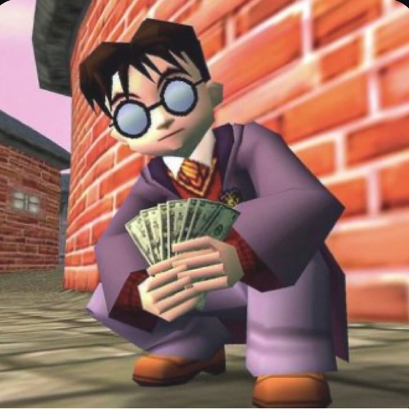 Meet your Posher, Arianna - Picture 1 of 1